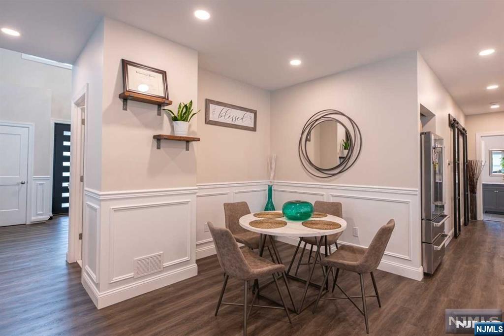 362 Harrison Street Paramus, NJ 07652 - Photo 12 of 50