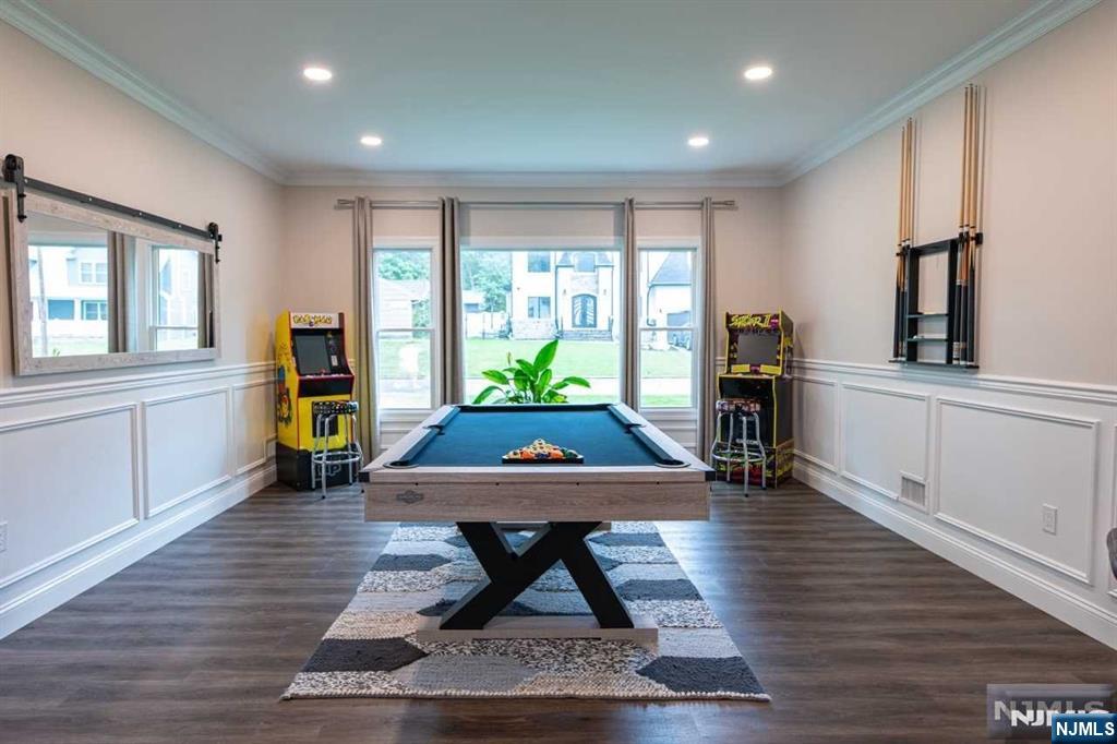 362 Harrison Street Paramus, NJ 07652 - Photo 15 of 50