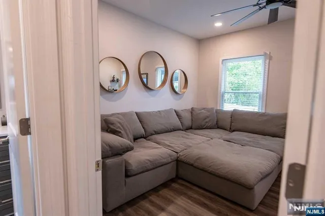 $1,700,000 | 362 Harrison Street, Paramus, NJ 07652