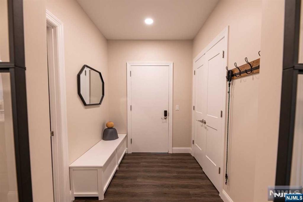 362 Harrison Street Paramus, NJ 07652 - Photo 25 of 50