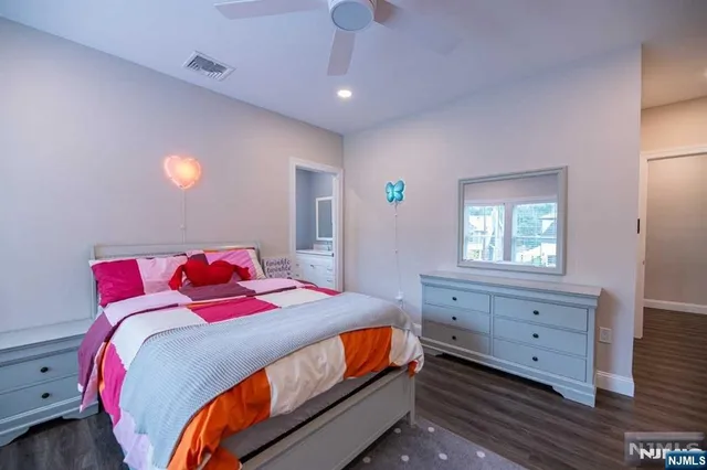 $1,700,000 | 362 Harrison Street, Paramus, NJ 07652