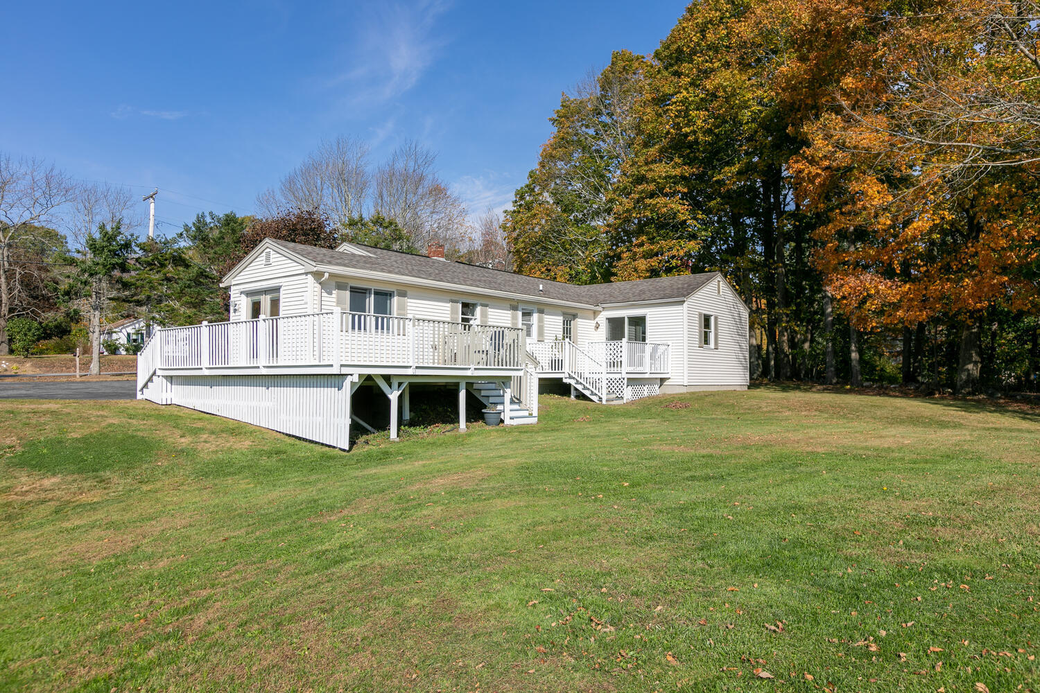 114 Wardtown Road Freeport, ME 04032 - Photo 3 of 46 114 Wardtown Rd Freeport ME-large-004-04