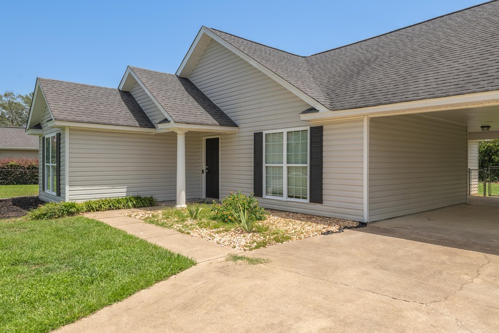 355 Owens Road Fort Mitchell, AL 36856 - Photo 8 of 49 Gallery Image 8