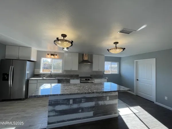 $299,000 | 370 Connelly Street, Hawthorne, NV 89415