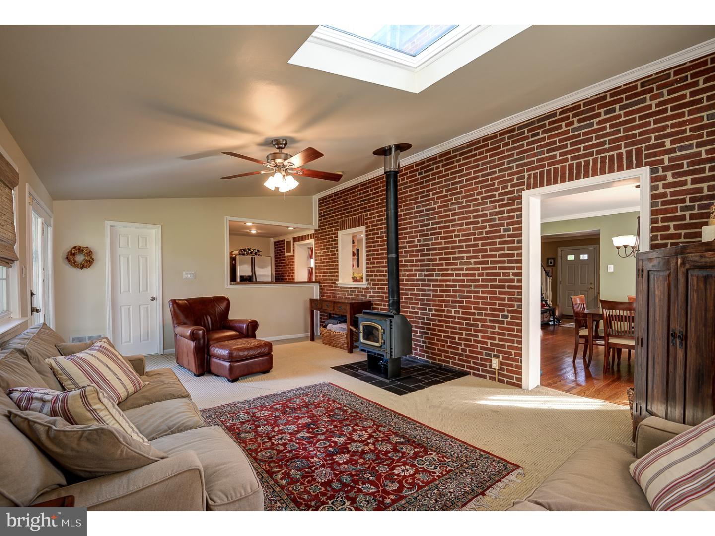 8 Lenape Road Cherry Hill, NJ 08002 - Photo 7 of 25 Family Room
