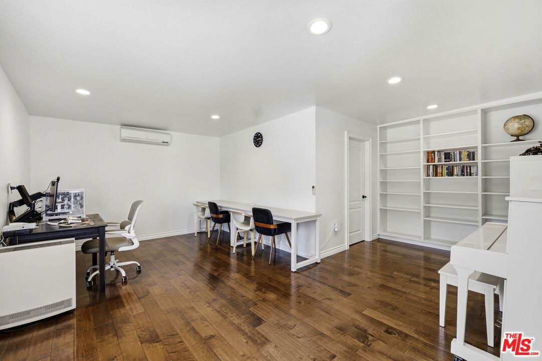 18342 Blackhawk Street Porter Ranch, CA 91326 - Photo 36 of 56