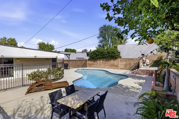 $1,190,000 | 18342 Blackhawk Street, Porter Ranch, CA 91326