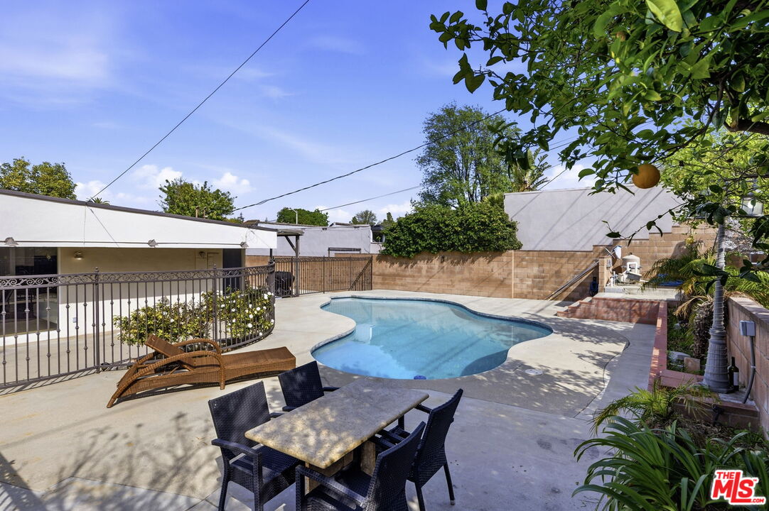 18342 Blackhawk Street Porter Ranch, CA 91326 - Photo 50 of 56