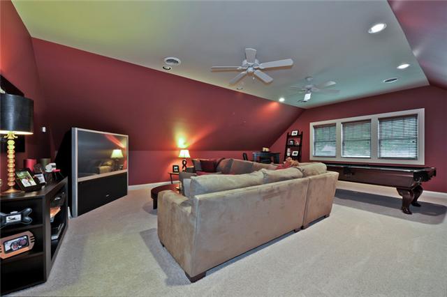 4124 Sneed Road Nashville, TN 37215 - Photo 17 of 20 UPSTAIRS REC ROOM WITH NEW FRIEZE CARPET - 9/2011