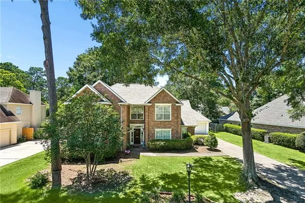 $569,900 | 1239 Clearwater Drive, Mandeville, LA 70471