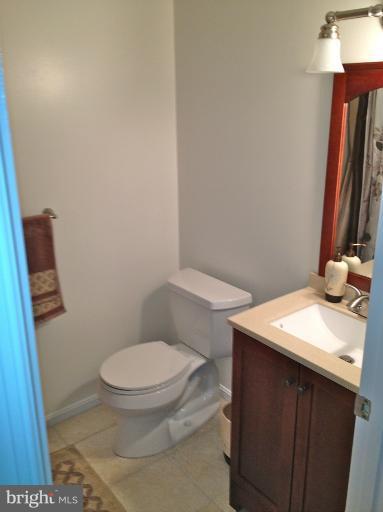 11372 Baroque Road Silver Spring, MD 20901 - Photo 14 of 20 Bath