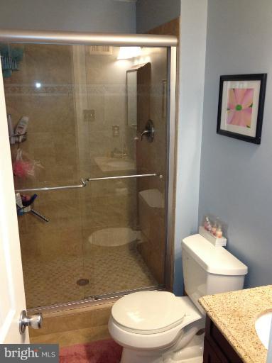 11372 Baroque Road Silver Spring, MD 20901 - Photo 17 of 20 Bath