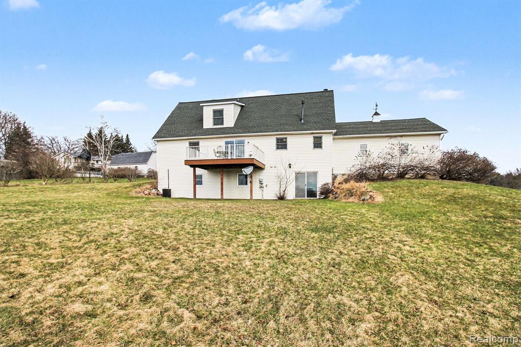 8806 Bergin Road Howell, MI 48843 - Photo 26 of 35 Gallery Image 26