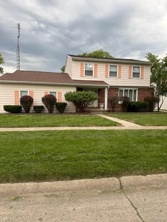 $179,900 | 1914 Laurel Oak Drive, Flint, MI 48507