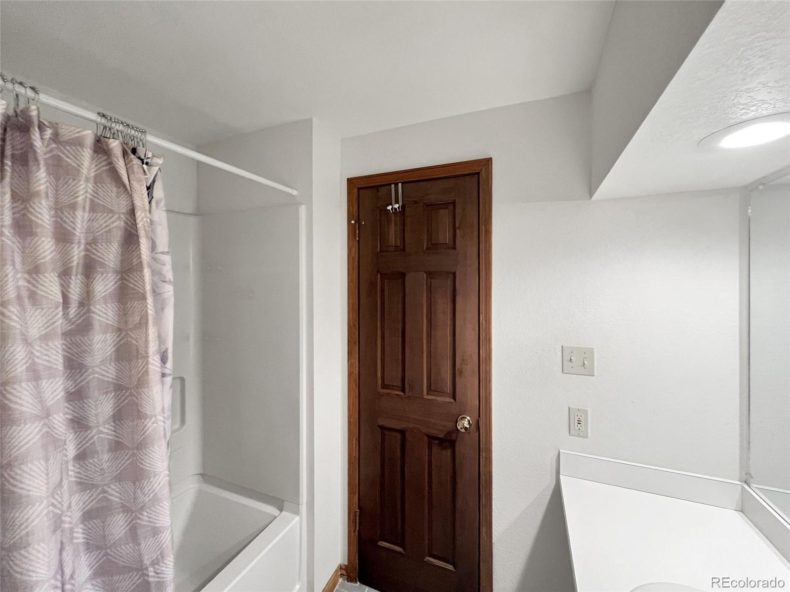 9805 Deerfield Road Franktown, CO 80116 - Photo 31 of 48