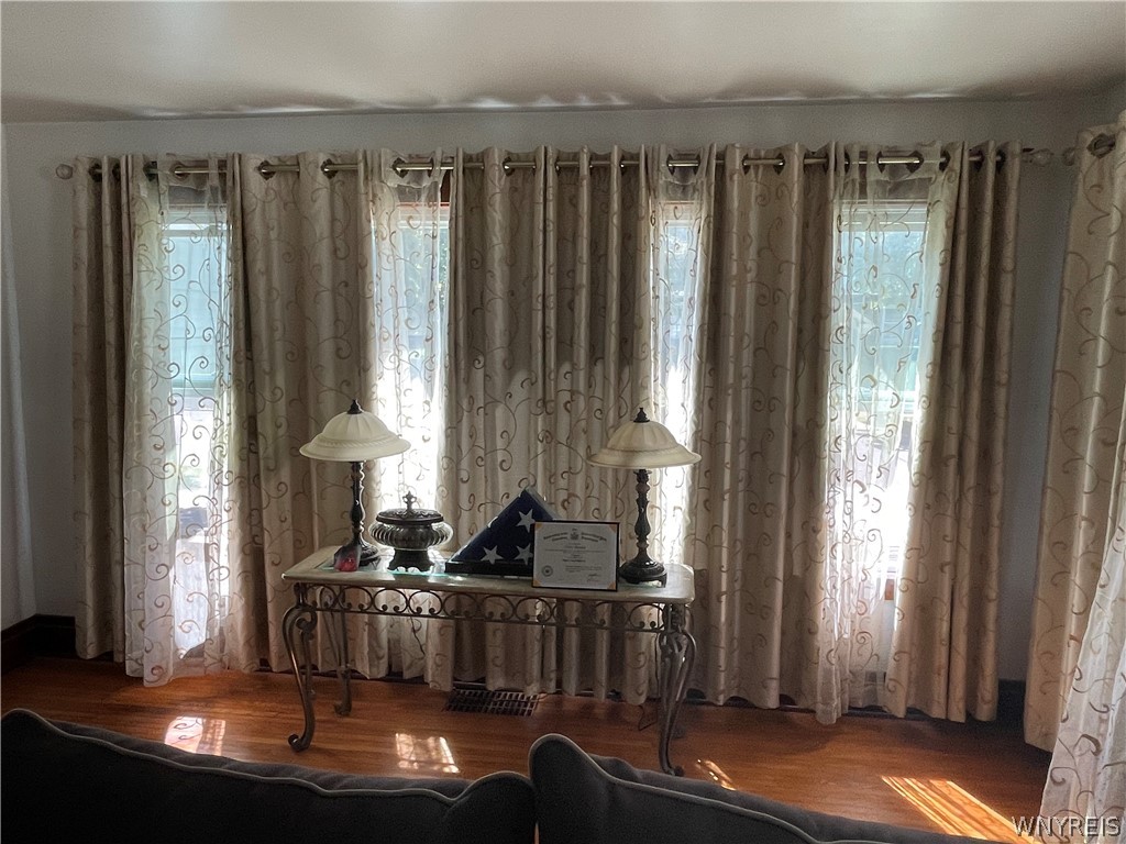 44 Proctor Avenue Buffalo, NY 14215 - Photo 4 of 21