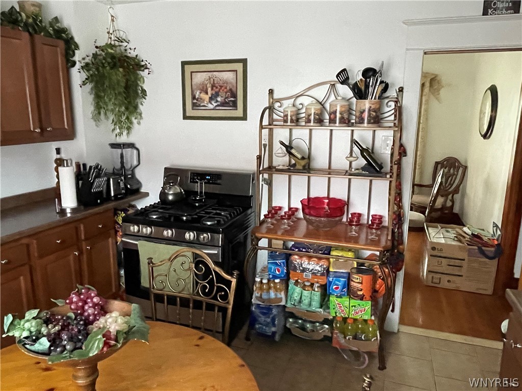 44 Proctor Avenue Buffalo, NY 14215 - Photo 10 of 21