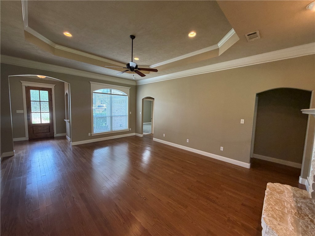 413 Cold Spring Drive College Station, TX 77845 - Photo 2 of 27