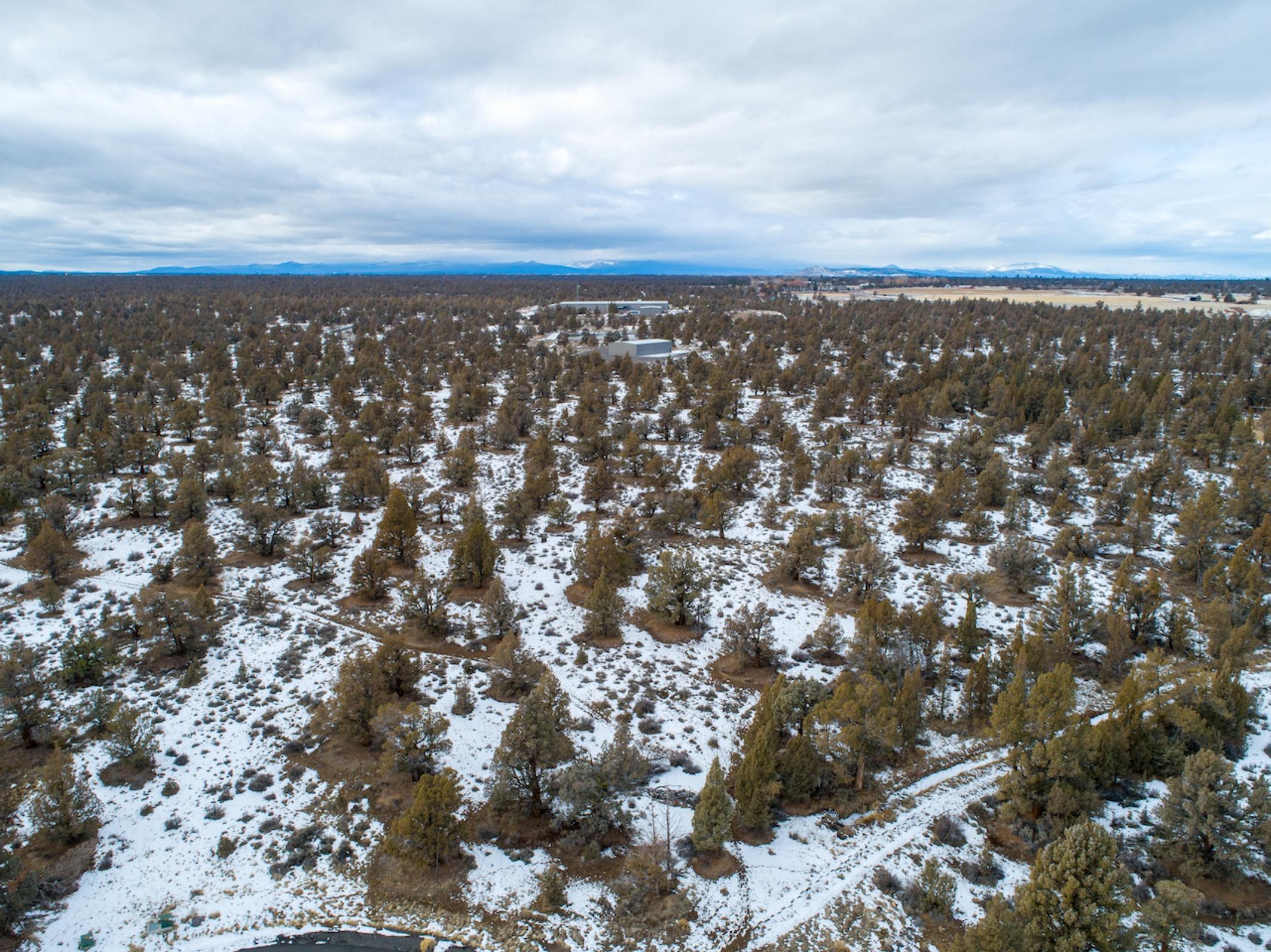 61225 Badlands Ranch Rd Bend Bend, OR 97701 - Photo 3 of 20 batch_HDR DJI56