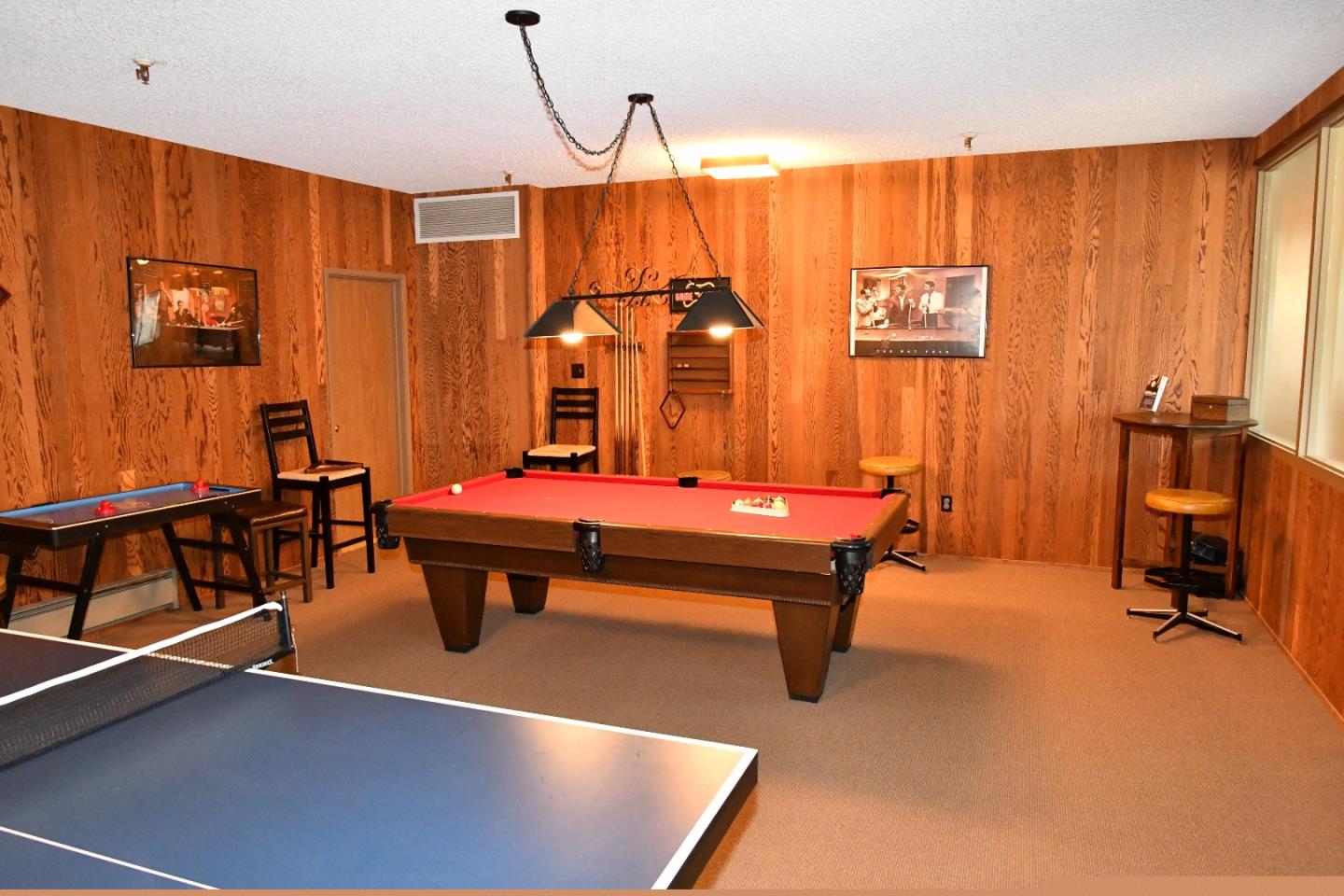 525 Almer Road, Unit 104 Burlingame, CA 94010 - Photo 9 of 20 Gallery Image 9