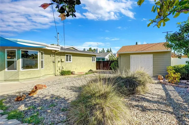 $4,200 | 17068 Celtic Street, Granada Hills, CA 91344