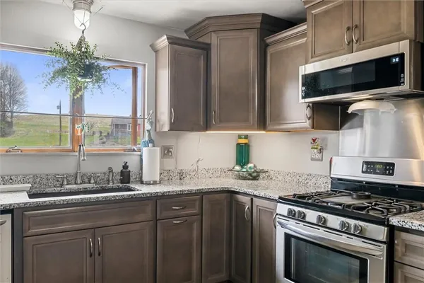 $295,900 | 143 Highway 356, Apollo, PA 15613