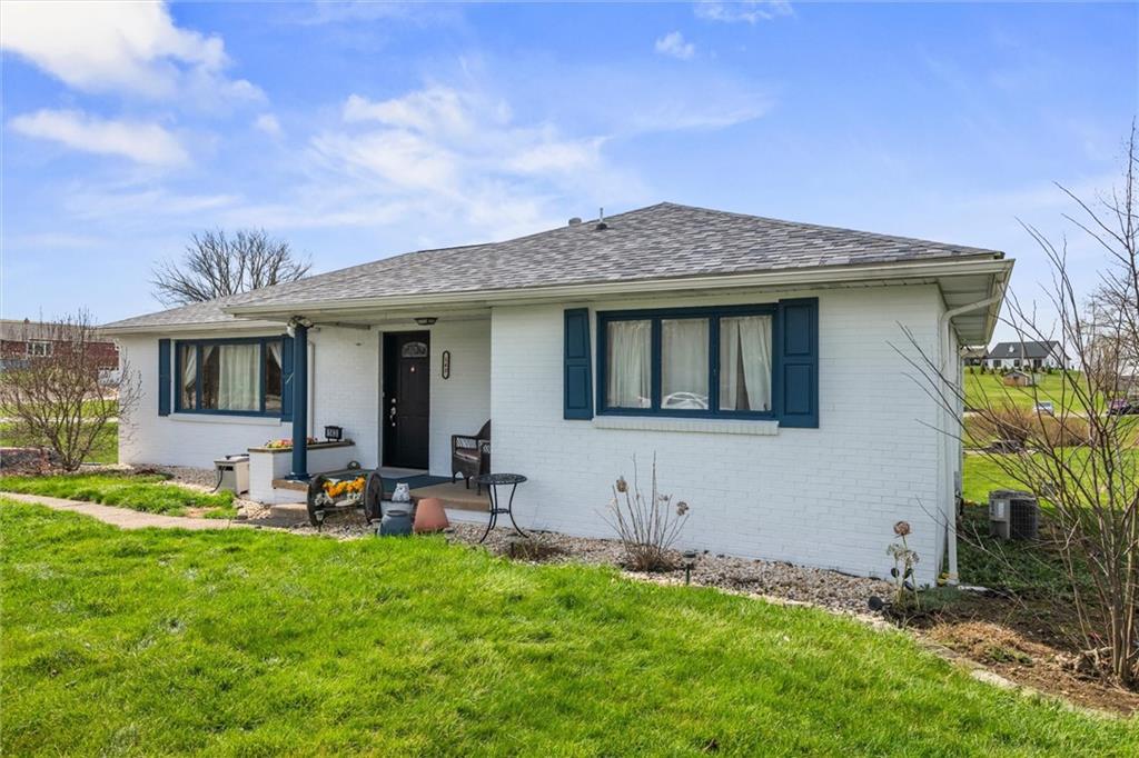 143 Highway 356 Apollo, PA 15613 - Photo 3 of 46