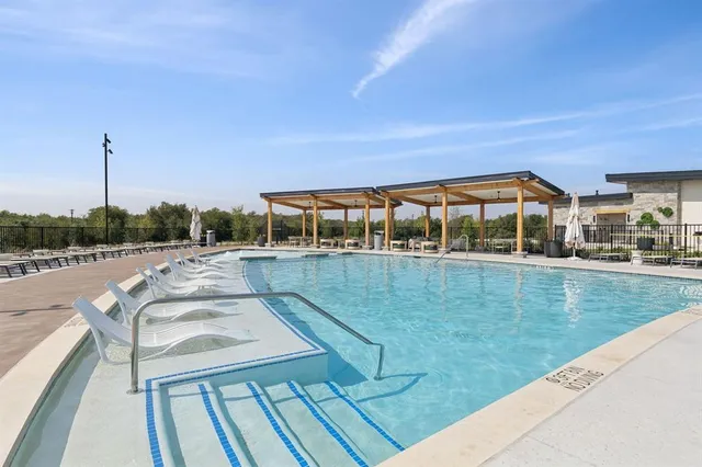 $499,900 | 1000 Sunflower Street, Crowley, TX 76036