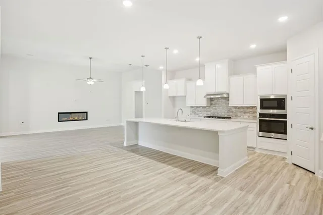 $499,900 | 1000 Sunflower Street, Crowley, TX 76036