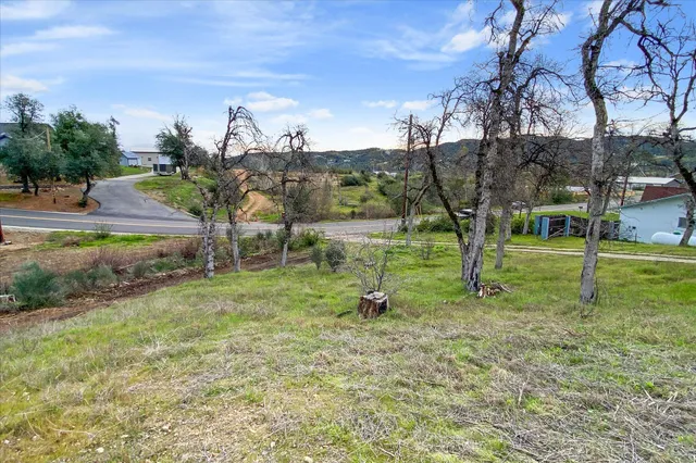 $110,000 | 10096 Victoria Drive, Redding, CA 96001