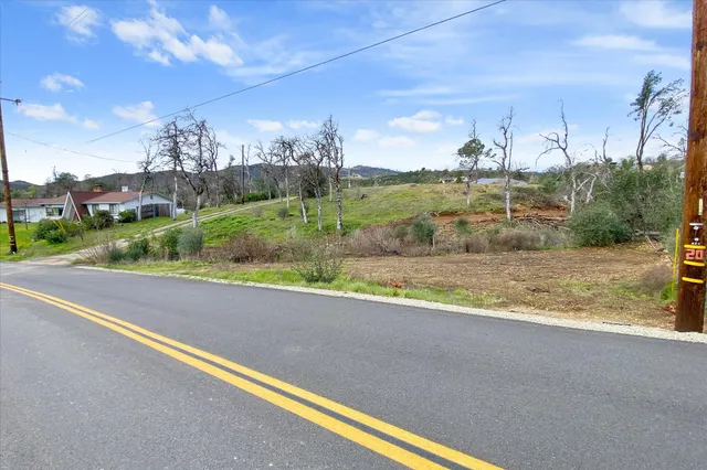 $110,000 | 10096 Victoria Drive, Redding, CA 96001