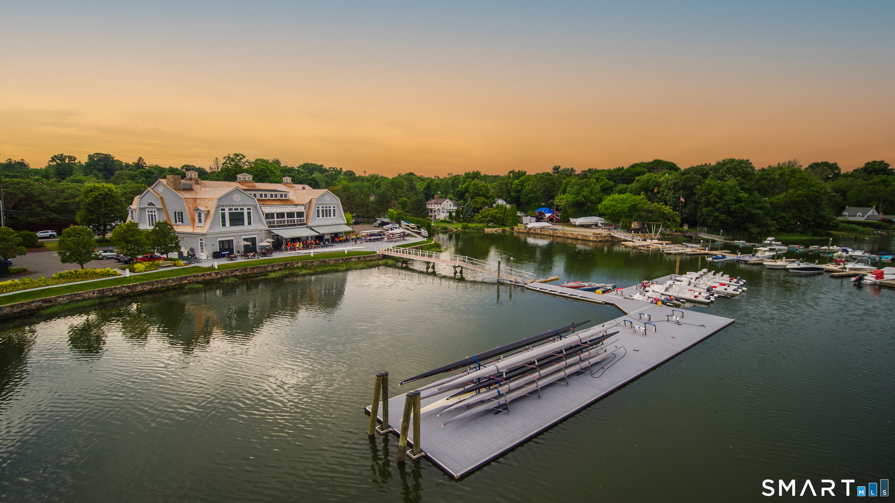 238 Hillspoint Road Westport, CT 06880 - Photo 11 of 12 Gallery Image 11