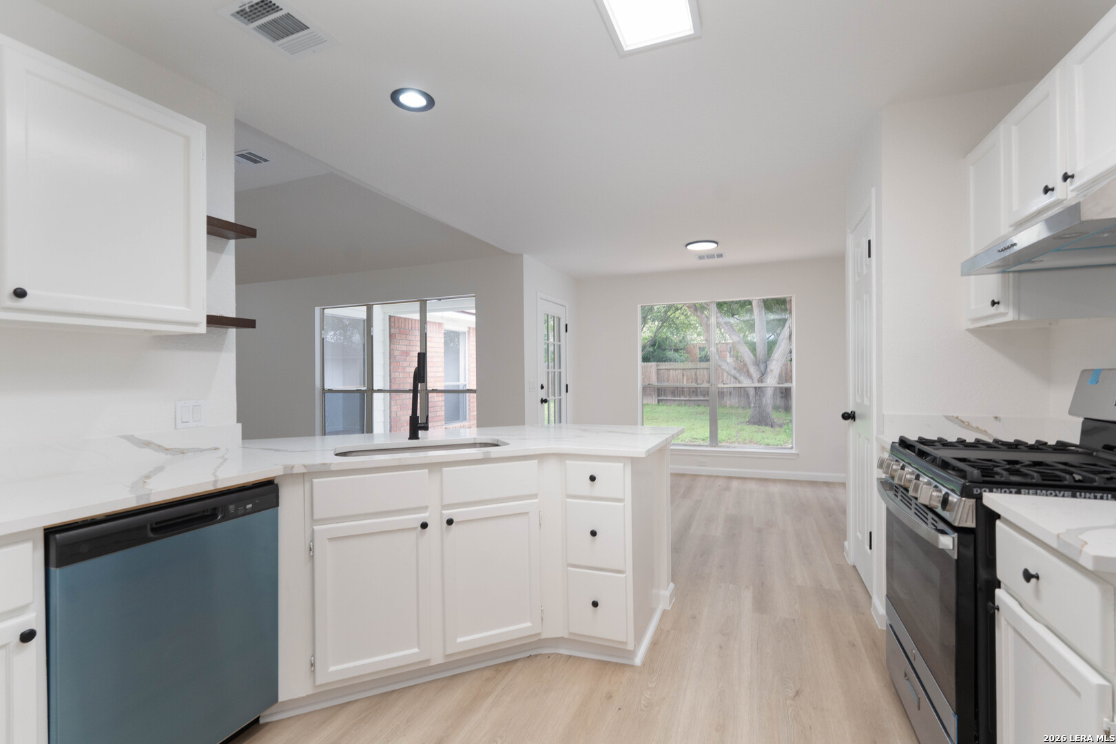 10415 Mustang Ridge Converse, TX 78109 - Photo 10 of 23
