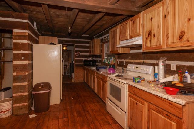 2314 Dancer Branch Road Stewart, TN 37175 - Photo 7 of 11