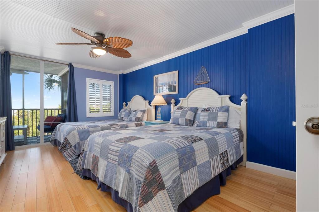 6300 Midnight Pass Road, Unit 307 Sarasota, FL 34242 - Photo 20 of 70 Gallery Image 20