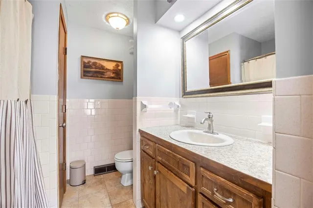 $625,000 | 29002 East State Rte B Highway, Archie, MO 64725