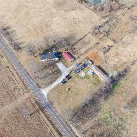 $625,000 | 29002 East State Rte B Highway, Archie, MO 64725