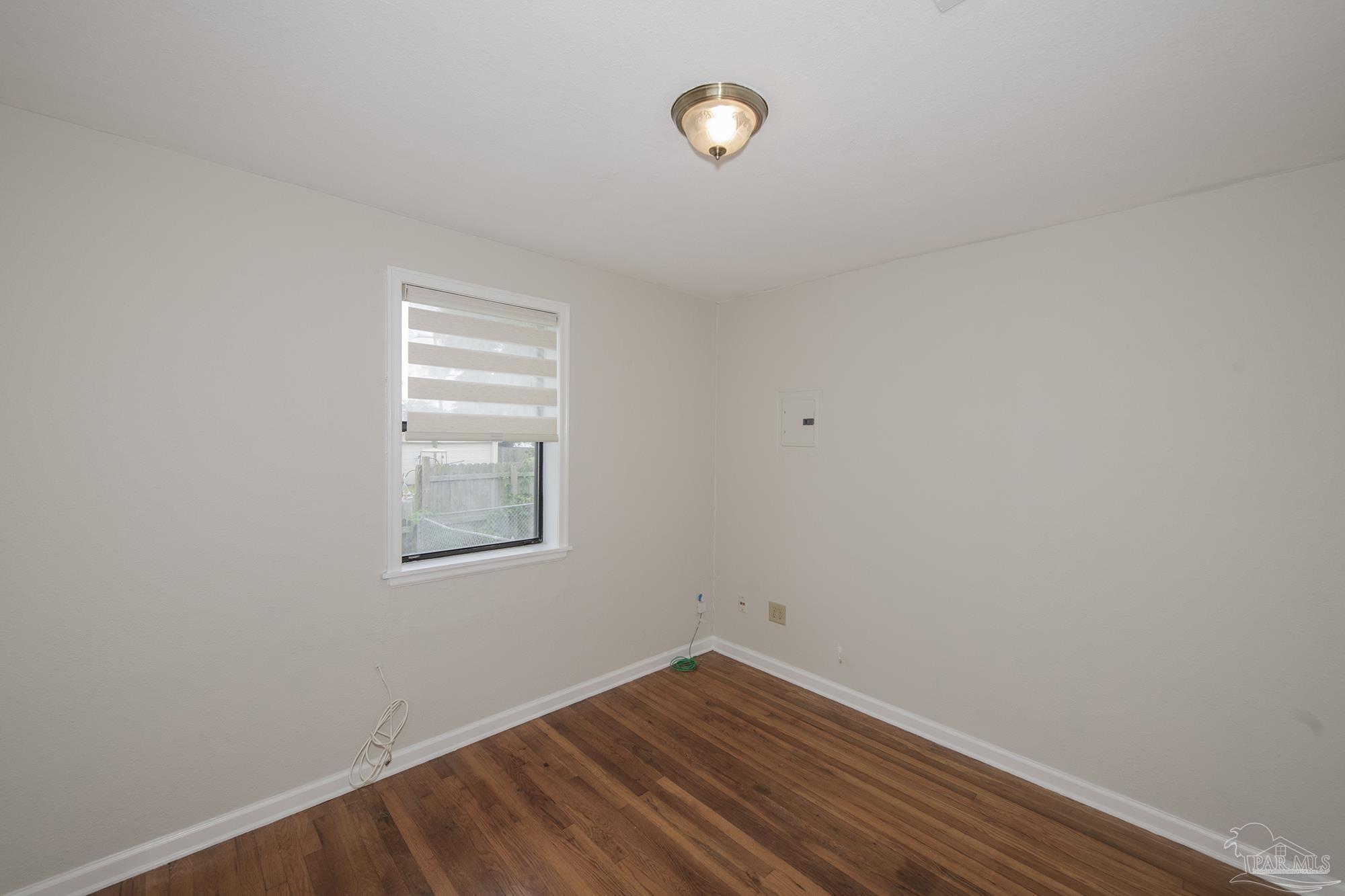 211 Berry Road Pensacola, FL 32507 - Photo 18 of 39