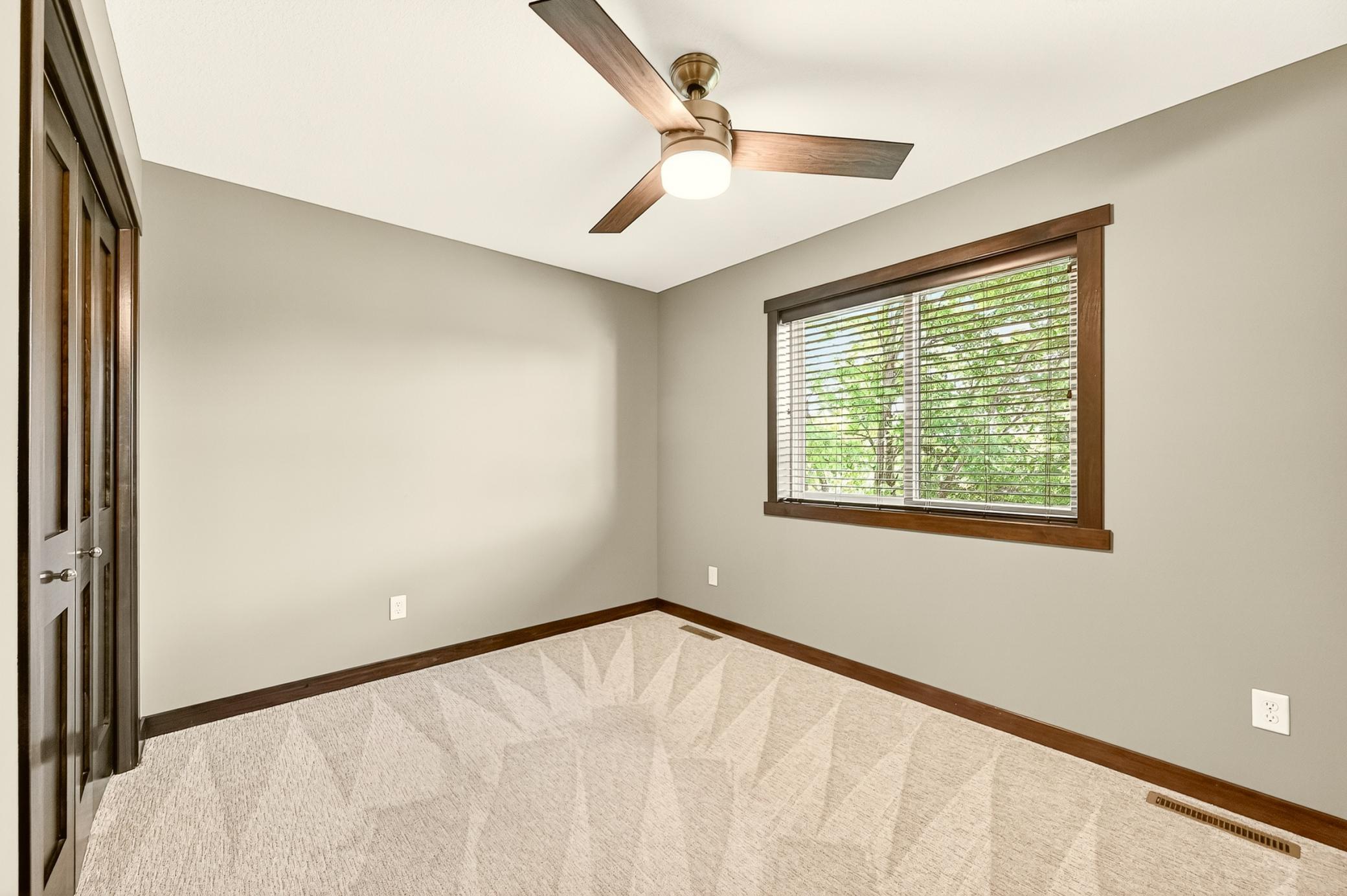 3402 Ridgeline Drive Southeast Rochester, MN 55904 - Photo 19 of 32