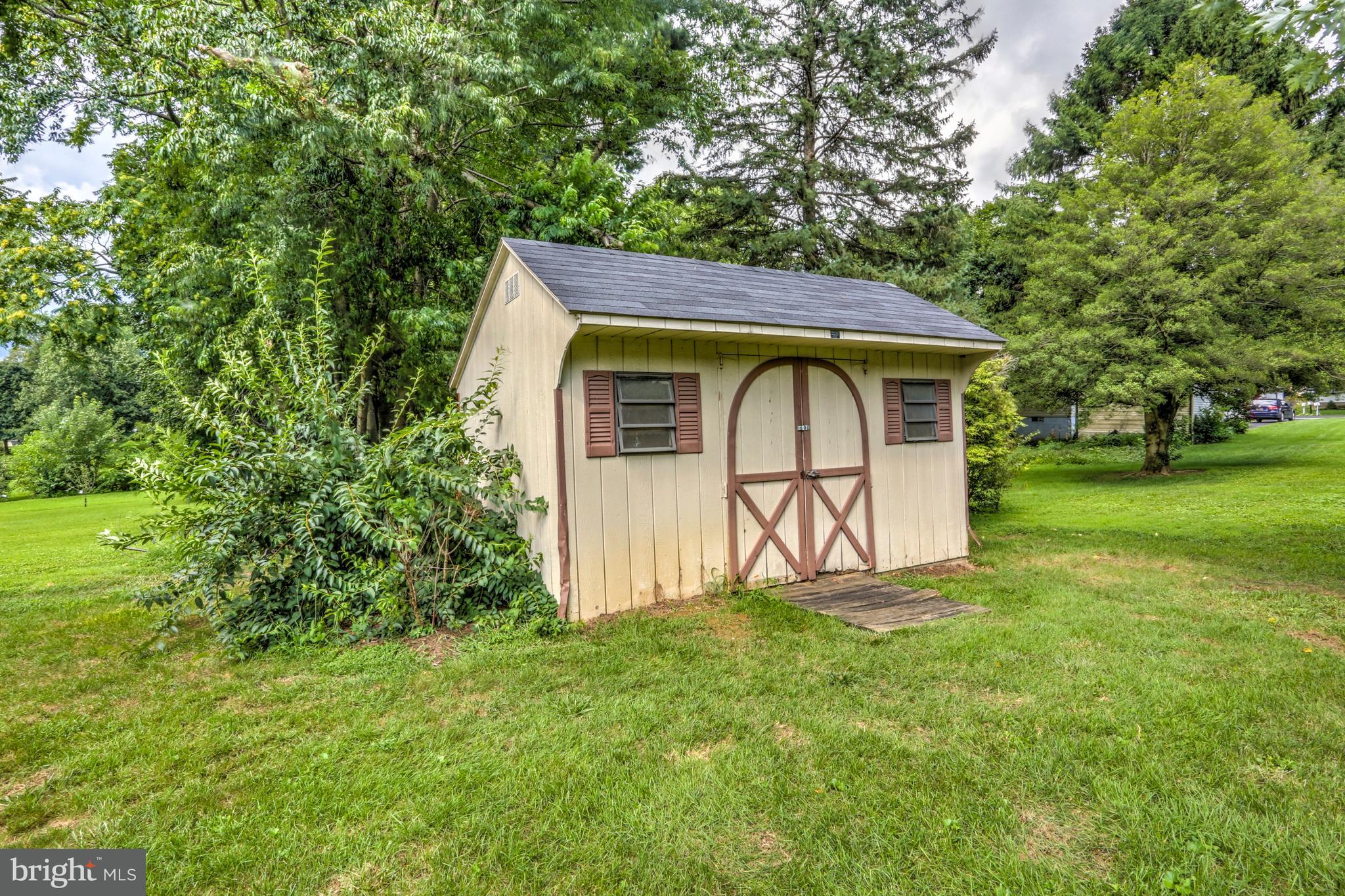 159 Jimanna Road Lancaster, PA 17602 - Photo 32 of 34 Storage Shed