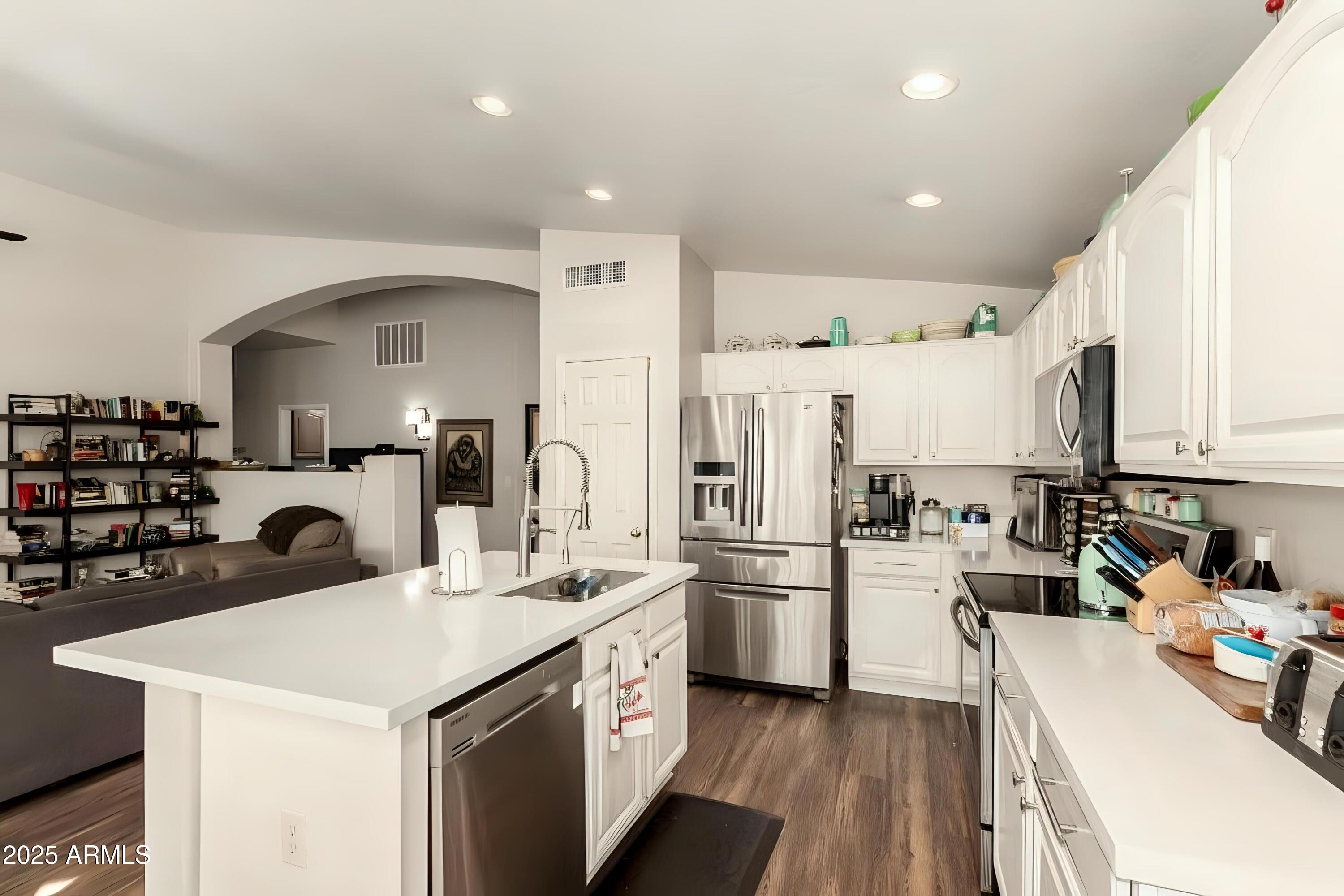 10447 East Diamond Avenue Mesa, AZ 85208 - Photo 12 of 38 IMG_0601