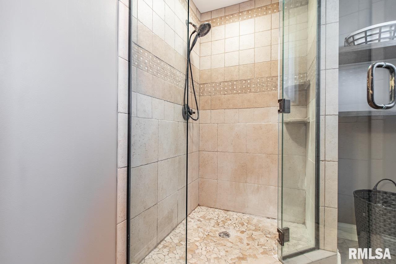 5315 North Prospect Road Peoria, IL 61614 - Photo 22 of 40 Gallery Image 22