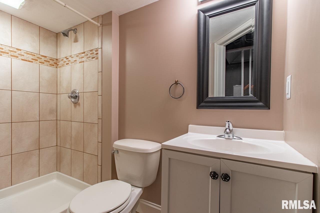 5315 North Prospect Road Peoria, IL 61614 - Photo 23 of 40 Gallery Image 23