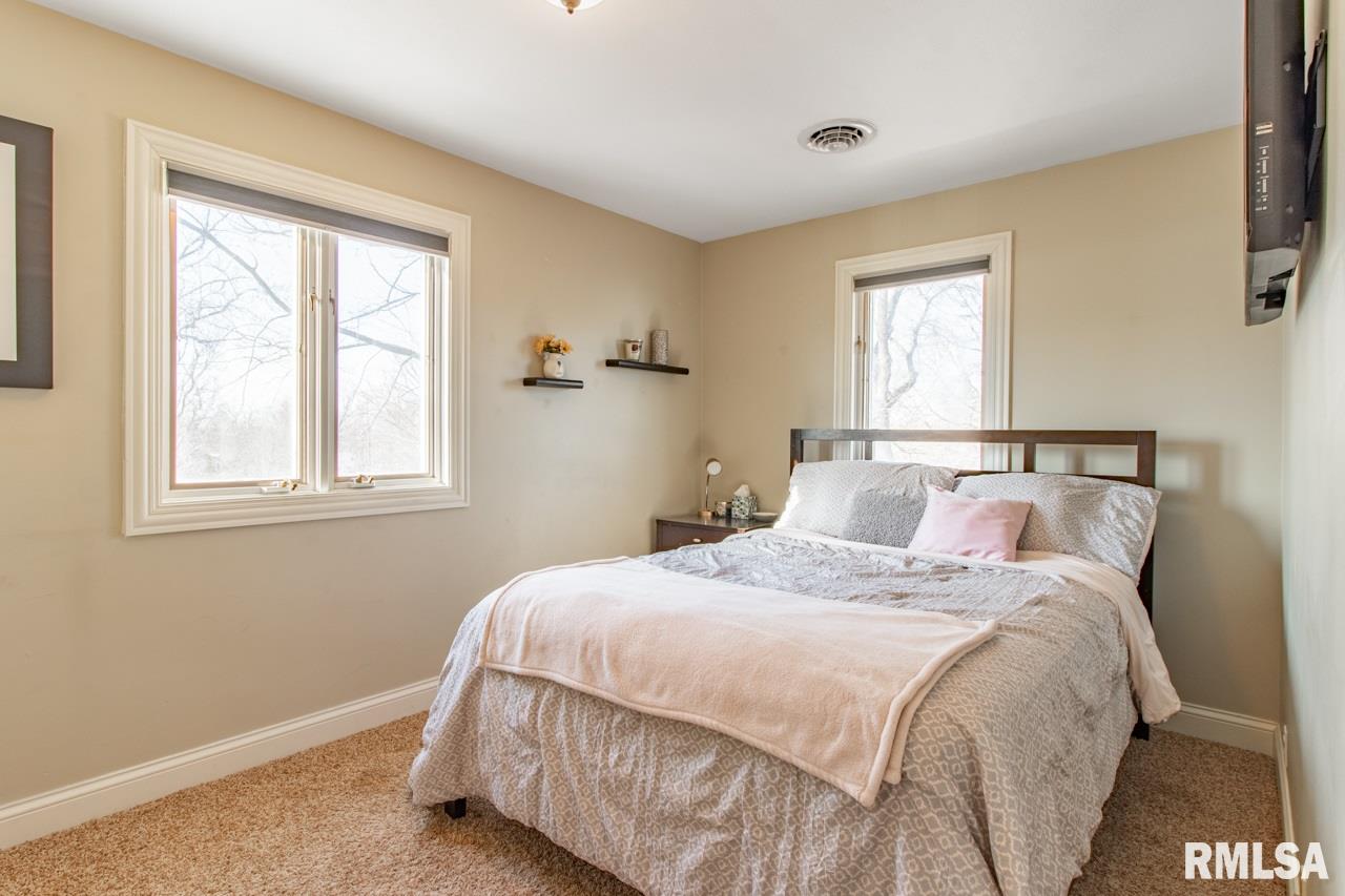 5315 North Prospect Road Peoria, IL 61614 - Photo 31 of 40 Gallery Image 31