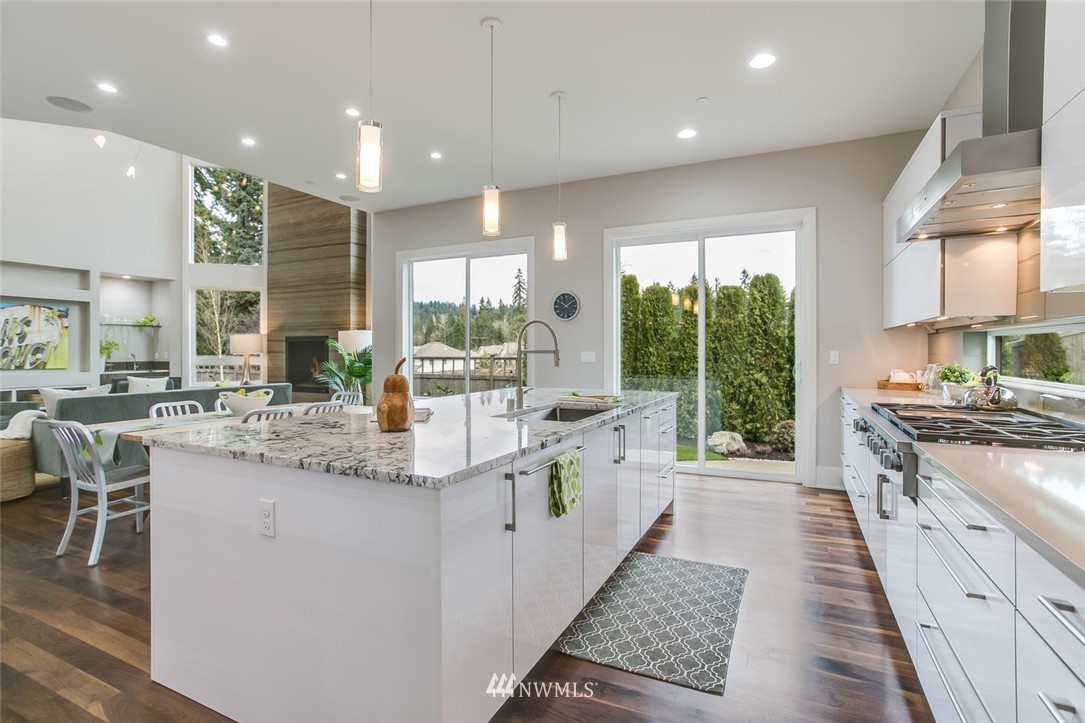 1420 Lyons Avenue Northeast Renton, WA 98059 - Photo 6 of 25 Gallery Image 6