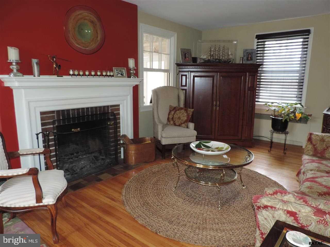 210 Haines Road York, PA 17402 - Photo 3 of 36 Gallery Image 3