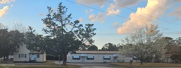 $599,000 | 3100 Trent Road, New Bern, NC 28562