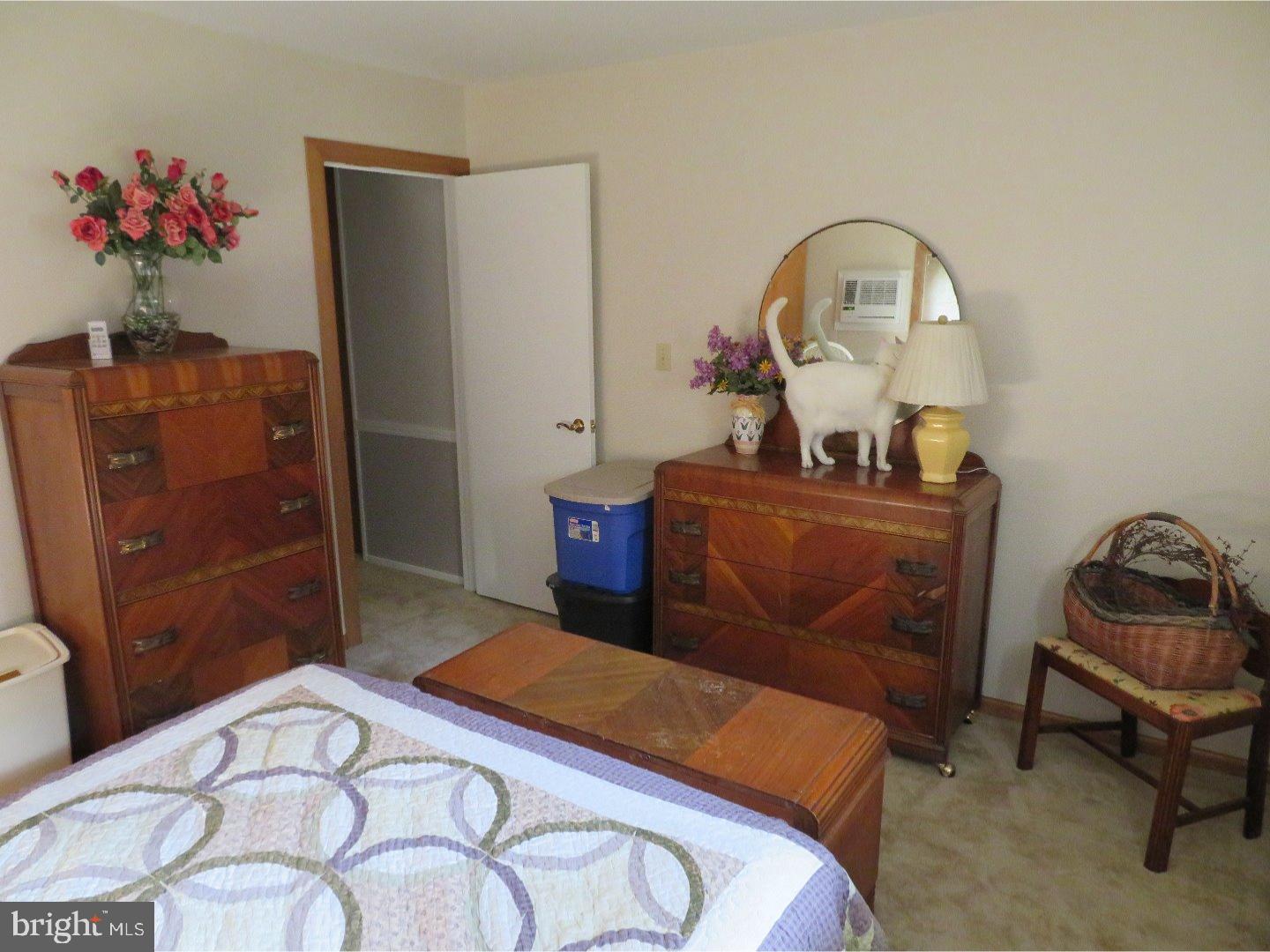 45 Four Leaf Road Levittown, PA 19056 - Photo 17 of 25 Gallery Image 17
