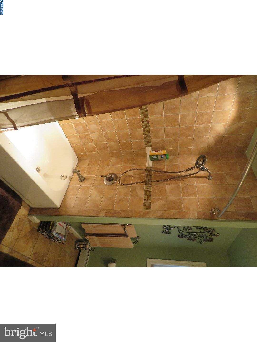 45 Four Leaf Road Levittown, PA 19056 - Photo 20 of 25 Gallery Image 20