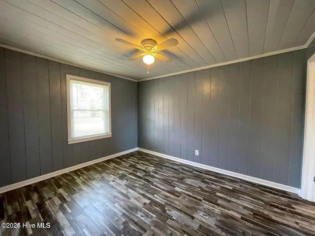 $770 | 218 Richlands Avenue, Unit 2, Jacksonville, NC 28540